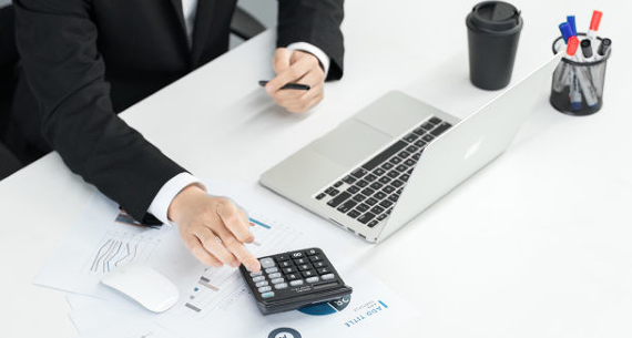 �м�����ʦ֤������������