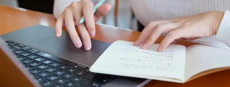 �и����Ա���ע����������Щ