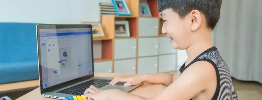 Ϊʲô�ú���ѧϰScratch�ٶ����