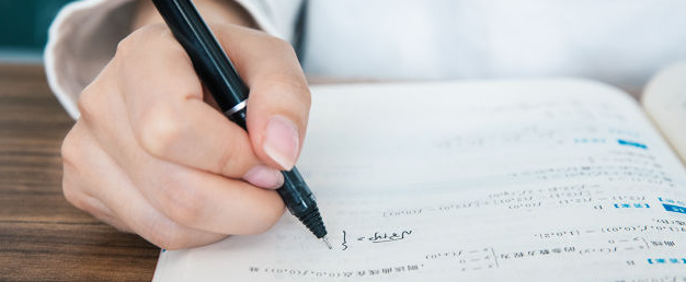 �ɿ������ڶ����Կ���ʦ������