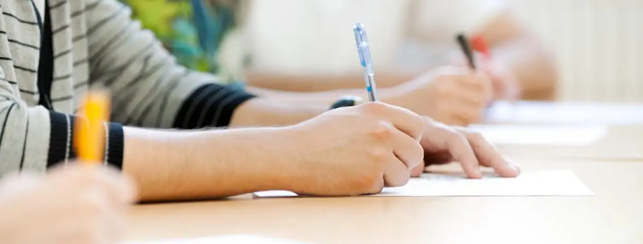 ʯ��ׯ��˼����������������Щ