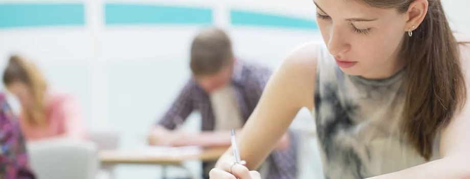 ʯ��ׯ��˼�������Լ�����ʲô