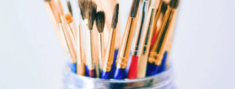 �人�������Ļ�����ѵ����