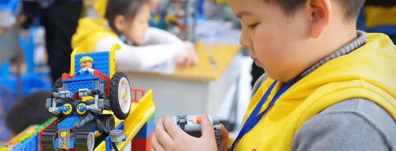 ����������˱����ѵ��