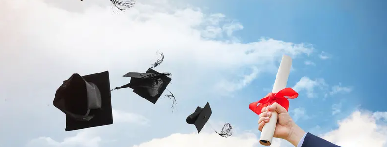 ���и������ĸ�������һЩ