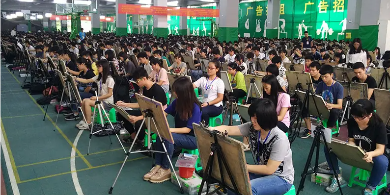 �տ��Ļ��κ͸߿��Ļ���һ����