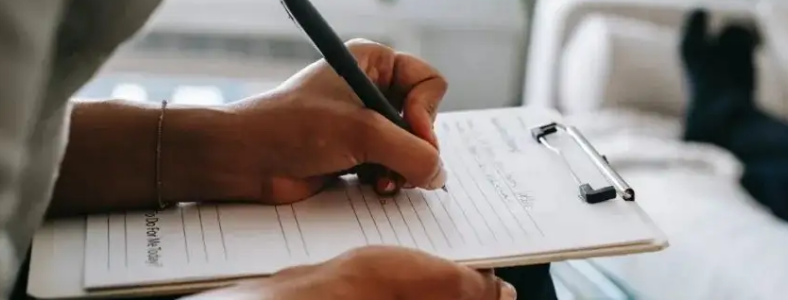 ������ѯʦ��֤����Ҫ��