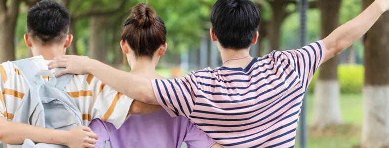 �������Ļ���