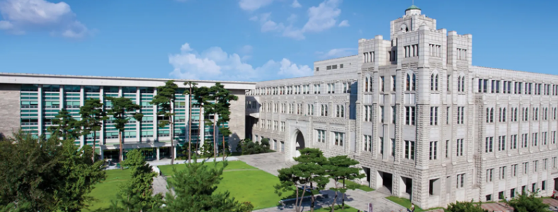 ȥ������ѧ�н��һ���ն���Ǯ