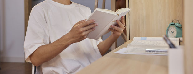 �����Ǵ�����ѧ�ڻ�����ѧ��