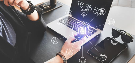 ѧ������Ӫ��ѵ����Ǯ