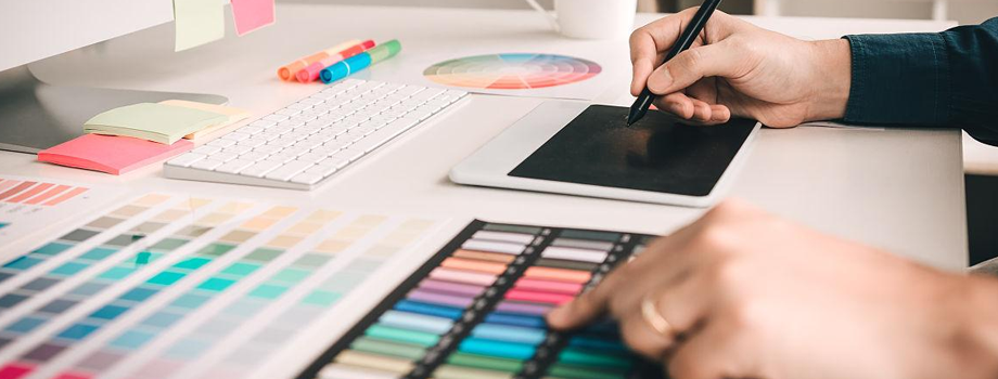 ��ɳUI�����ѵUI���ʹ�ò廭��ʲô����