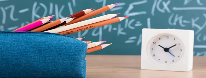 �ӱ���ְ���е�ѧУ����ЩѧУ