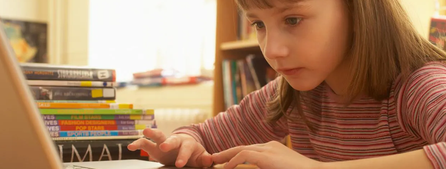 �Ϸ�Scratch�ٶ������ѵ���Ӻ�Сѧ��̺���