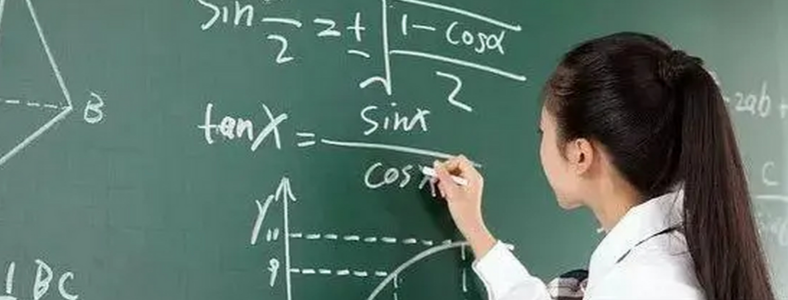 �������Ļ��γ��