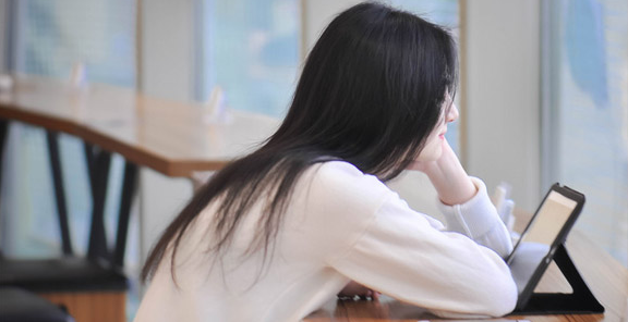 �人ѡ�ɶ��������Ļ�����ѵ������С����