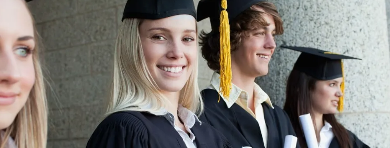 �����ѧ��ְ�о���