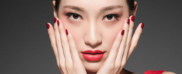 莆田美甲培训怎样简单做美甲贴