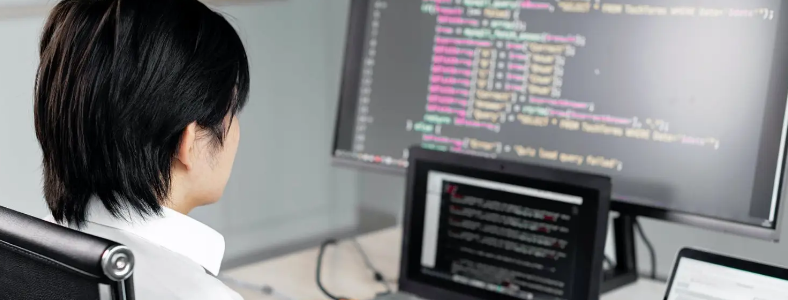 �Ϻ�ǰ�˿�����ѵ�����ĸ���