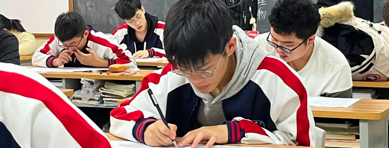 ��������ȥѧУ�û��ǻ�����