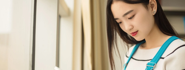 ���бȽϳ����רҵ