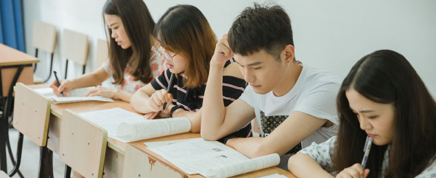 ����Ӣ��������߼���