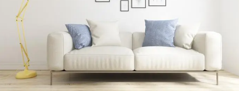 ѧ���ڼҾӼ�װ�����ǰ;��