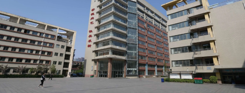 ��ְ���п��Կ�ʲô