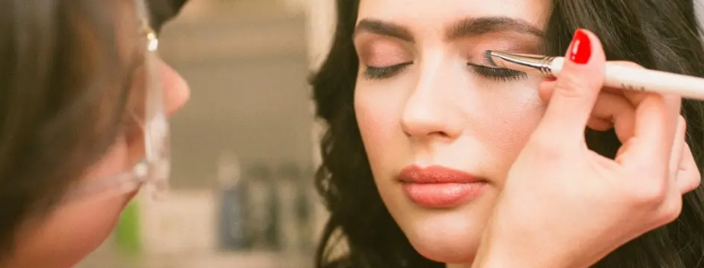 ѧ��ױ��ѧͽ������