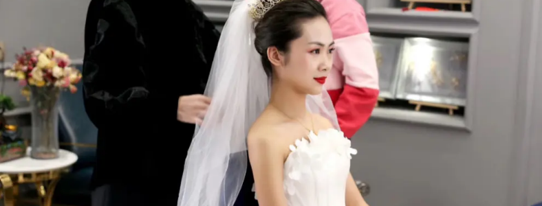 Ӱ¥��ױʦ�Ǹ�ʲô��