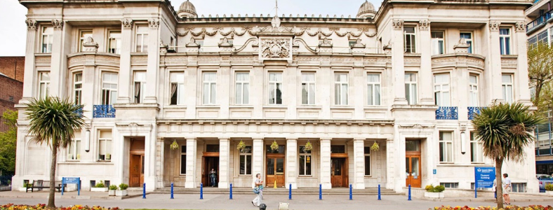 ������ѧ�һ�������Ǯ