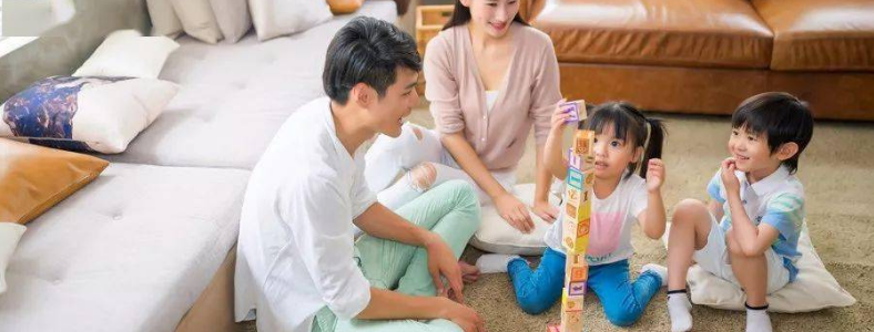 �������Ӹ�ĸӦ����ô��