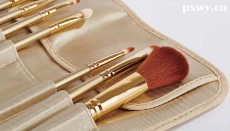 �����ױ��ѵ��ȷ�ĵ�ױ��ױ����