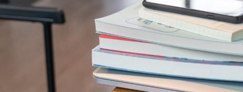 ���м���ѧУ�ĸ�������