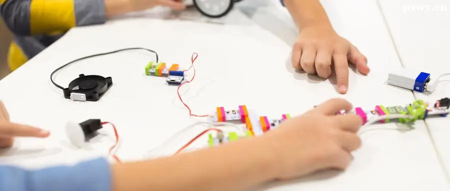 �ٶ������ѵ��