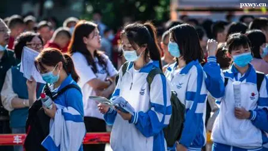 ��򴺼��߿���ѵ��