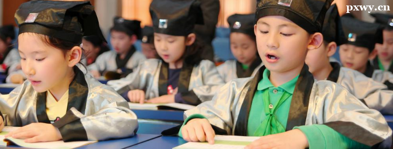 ��ѧ��ѵ������������Щ