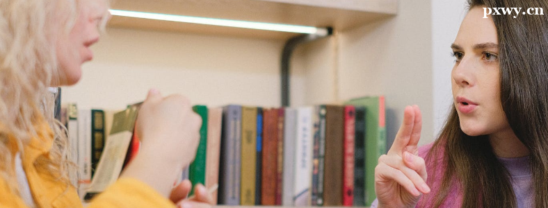 ����и���ѵ���ڰ����Ǯ