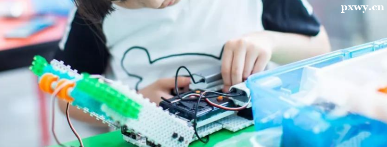 �ָ߻����˱�̼������ѧ