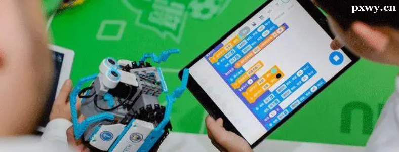 Scratch�ٶ���̼���ѧ�ȽϺ�