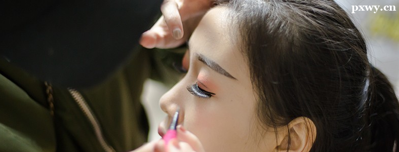 ѧӰ�ӻ�ױʦ����ѧӰ¥��ױʦ��