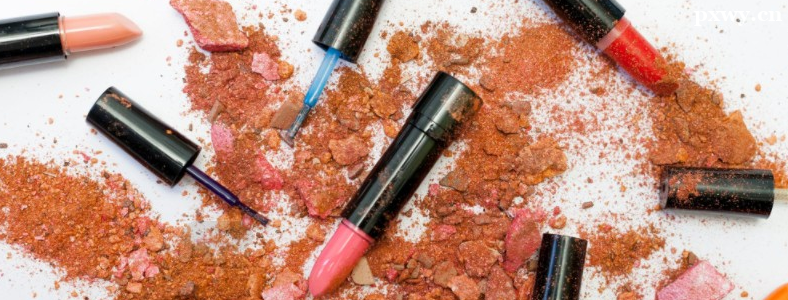 ���ﻯױ������ѵѧУ�ļҺ�