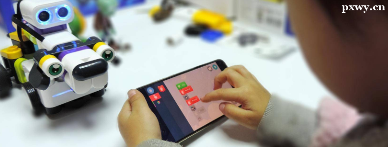 С����ѧ��̺ͻ������ĸ���