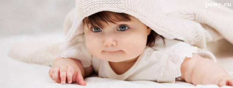 ��Ӥʦ��С�������ĸ�ǰ����һЩ