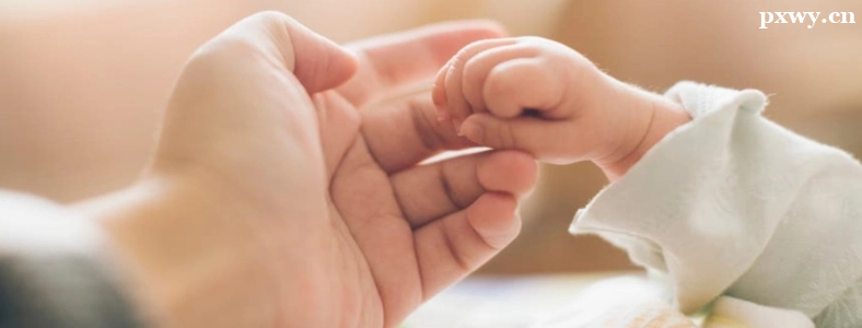 ��Ӥʦ��С�������ĸ�ǰ����һЩ