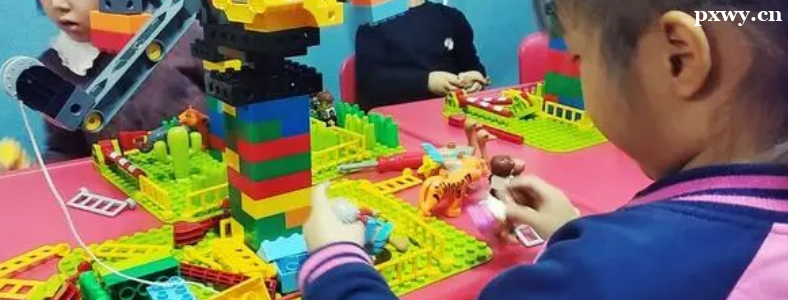 �ָ߽�����ʲô�γ���ʲô��ɫ