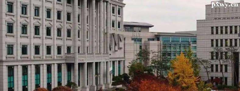 �������ѧ�ȽϺõ�ѧУ����Щ