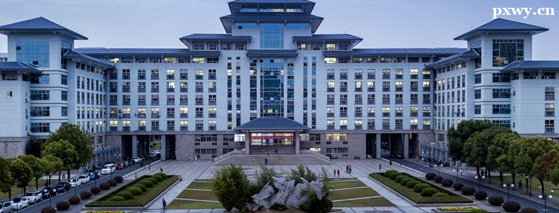 �Ͼ�ũҵ��ѧԤ����ҽѧ���п�Ŀ