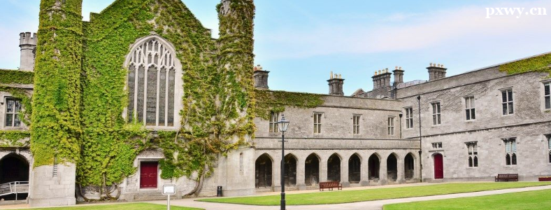 ��������ѧ�н����һ�����Ǯ