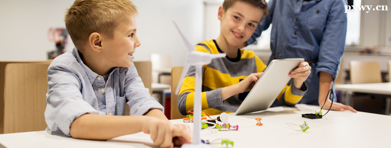 8�꺢�ӱ��ѧʲô�ȽϺ�